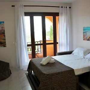 Aparthotel Summer Bunte, Murta Maria